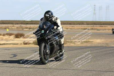 media/Nov-03-2024-TrackDaz (Sun) [[44580f4982]]/B Group/1220pm (Wheelie Bump)/